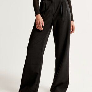 NWT Abercrombie & Fitch Sloane Tailored Pant - Black